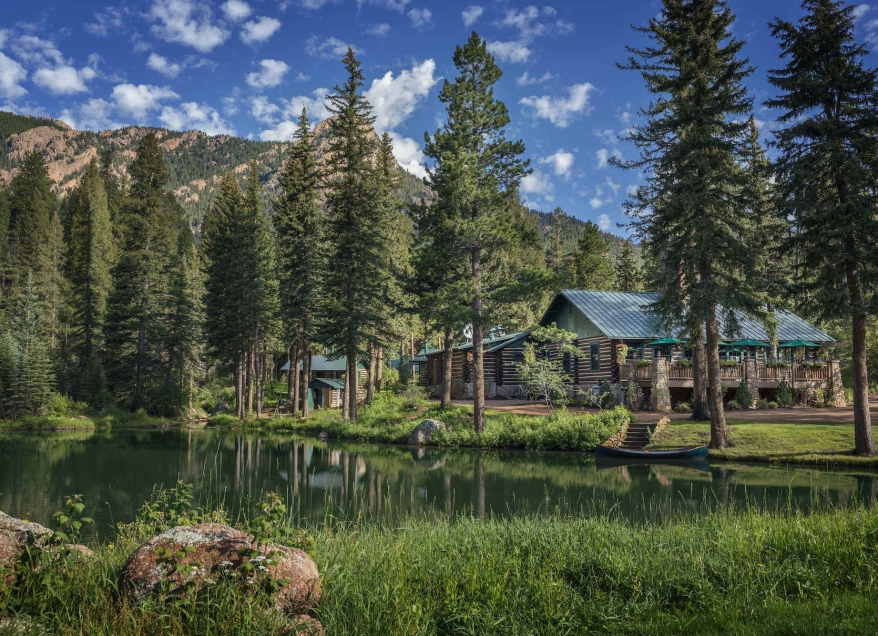 The Ranch at Emerald Valley, Broadmoor